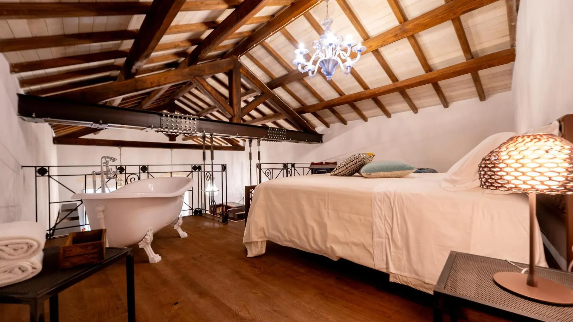 Hotel D H Lawrence Cagliari