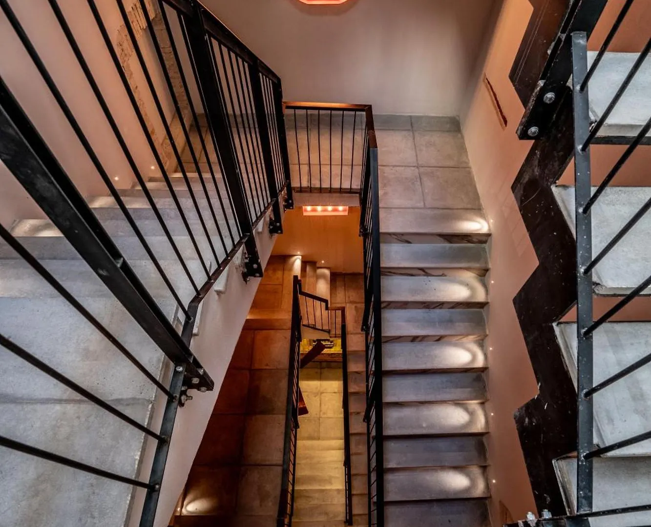 Hotel D H Lawrence Cagliari